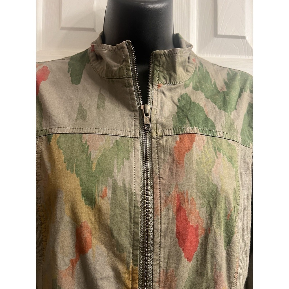 Chico's Zenergy Full Zip Utility Olive Green Jacket Boho Sz 0P - Picture 2 of 4